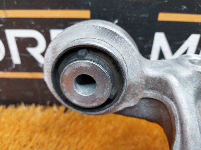 кулак поворотный, 2000 рублей, Красноярск