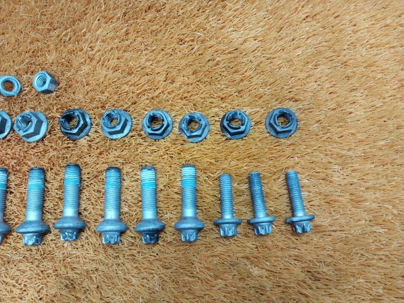 Болты и гайки задней подвески, 750 рублей, Красноярск