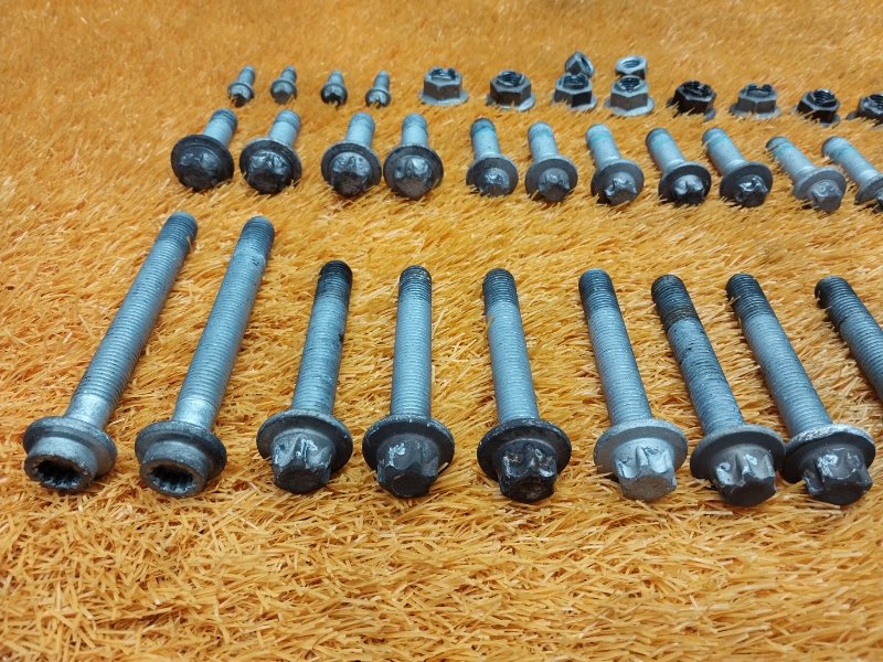 Болты и гайки задней подвески, 750 рублей, Красноярск