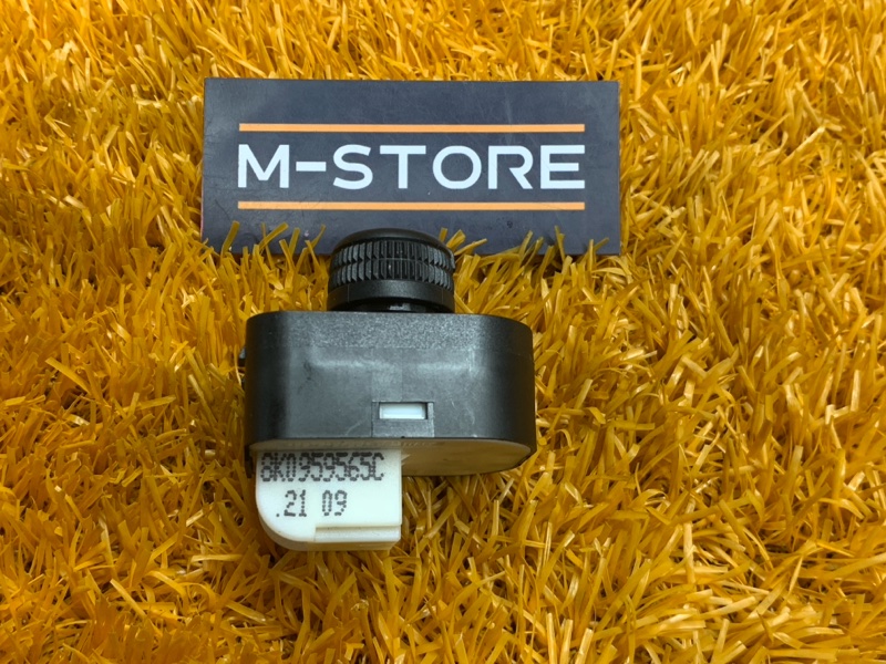 Кнопка регулировки зеркал, 500 рублей, Красноярск