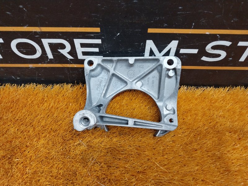 Кронштейн подушки двигателя, 200 рублей, Красноярск