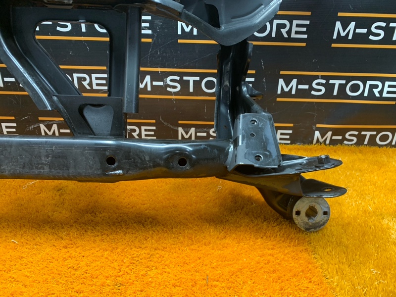 Балка поперечная (подрамник), 1500 рублей, Красноярск