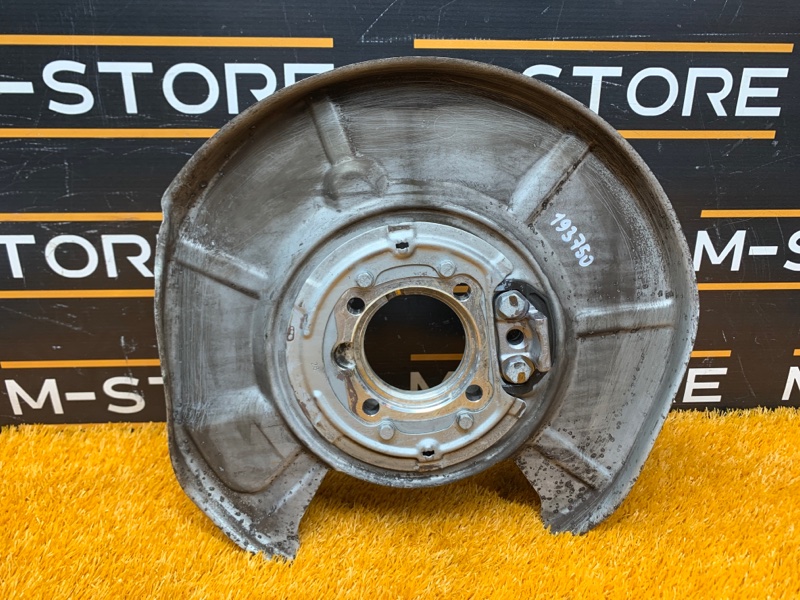 кулак поворотный, 1500 рублей, Красноярск