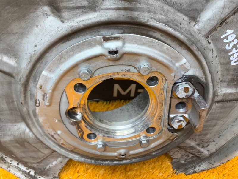 кулак поворотный, 1500 рублей, Красноярск