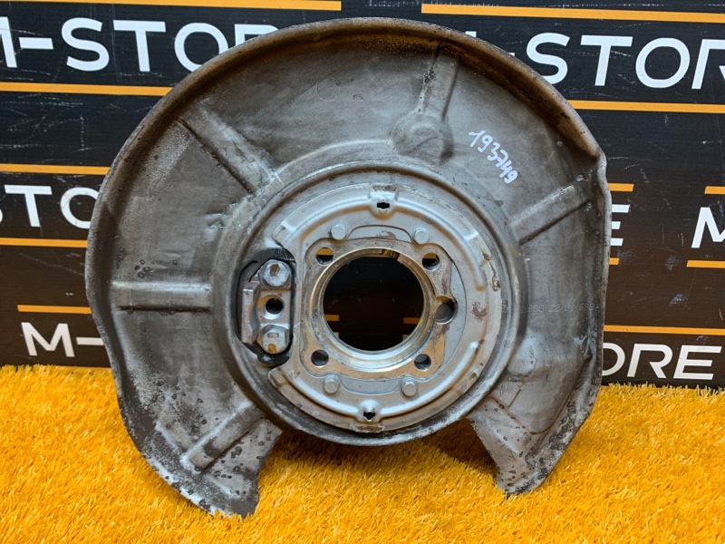 кулак поворотный, 1500 рублей, Красноярск