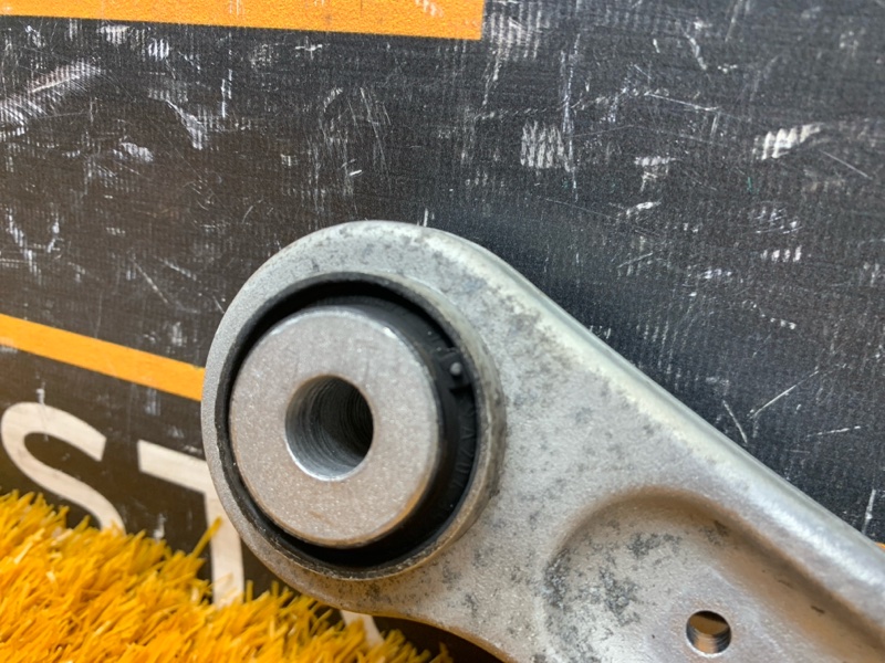 Рычаг подвески верхний, 900 рублей, Красноярск