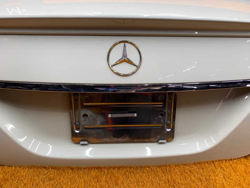 крышка багажника, 8000 рублей, Красноярск