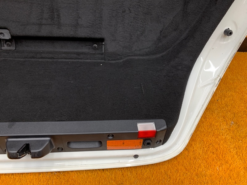 крышка багажника, 8000 рублей, Красноярск