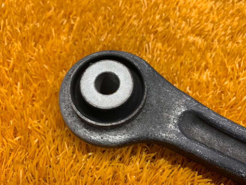 Рычаг подвески верхний, 960 рублей, Красноярск