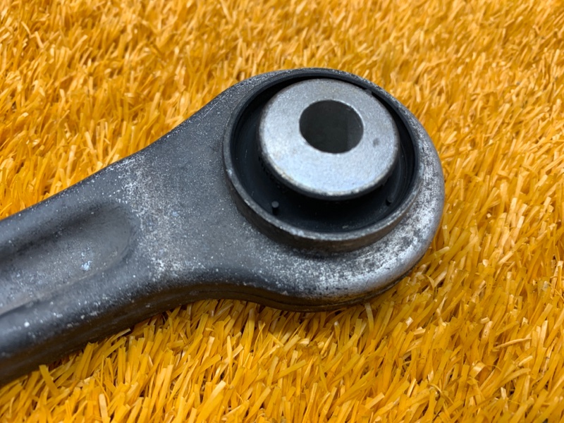 Рычаг подвески верхний, 960 рублей, Красноярск