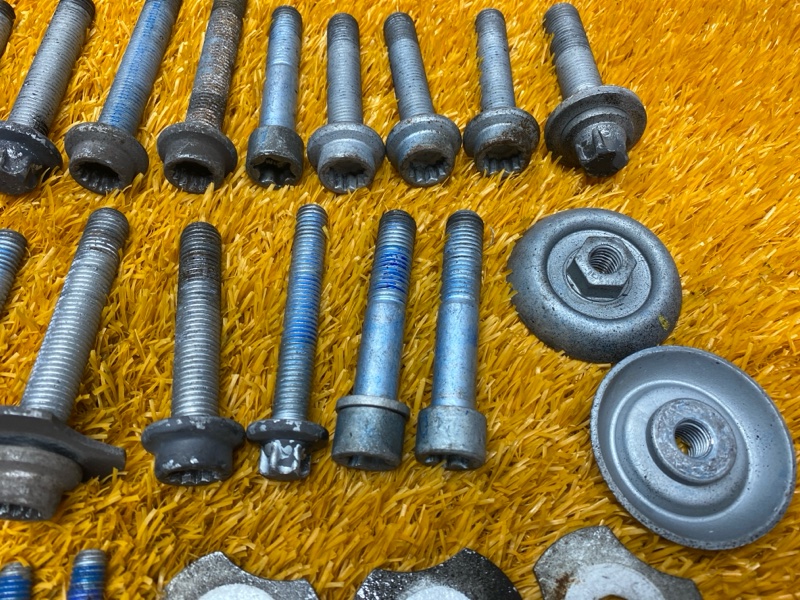 Болты и гайки задней подвески, 630 рублей, Красноярск