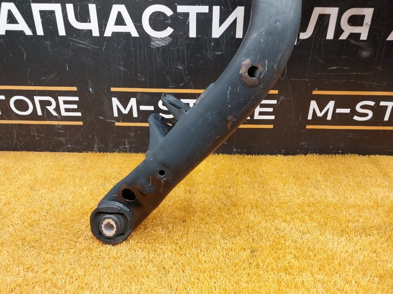 Балка поперечная (подрамник), 2000 рублей, Красноярск