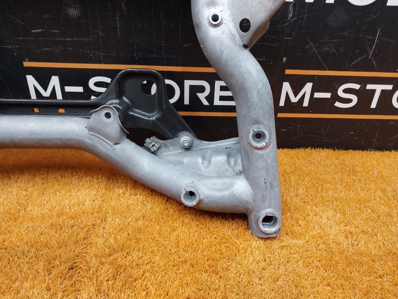 Балка поперечная (подрамник), 3000 рублей, Красноярск