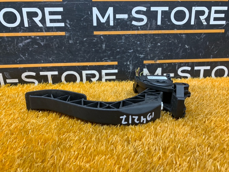 педаль газа, 500 рублей, Красноярск