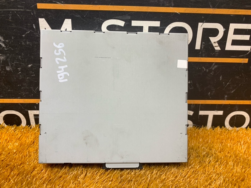 Блок управления магнитолой, 500 рублей, Красноярск