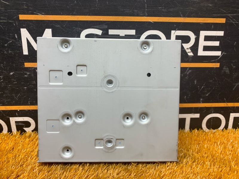 Блок управления магнитолой, 500 рублей, Красноярск