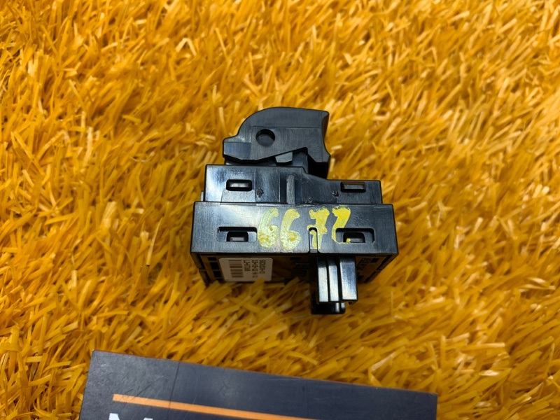 кнопка стеклоподъемника, 200 рублей, Красноярск