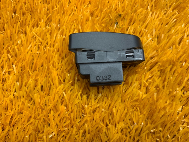 Кнопка центрального замка, 260 рублей, Красноярск