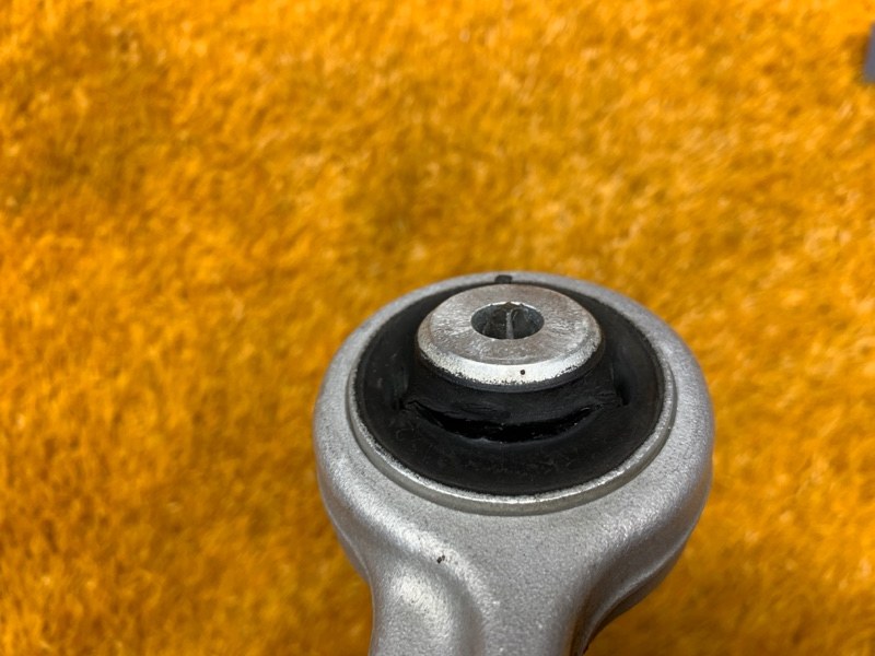 Рычаг подвески верхний, 500 рублей, Красноярск