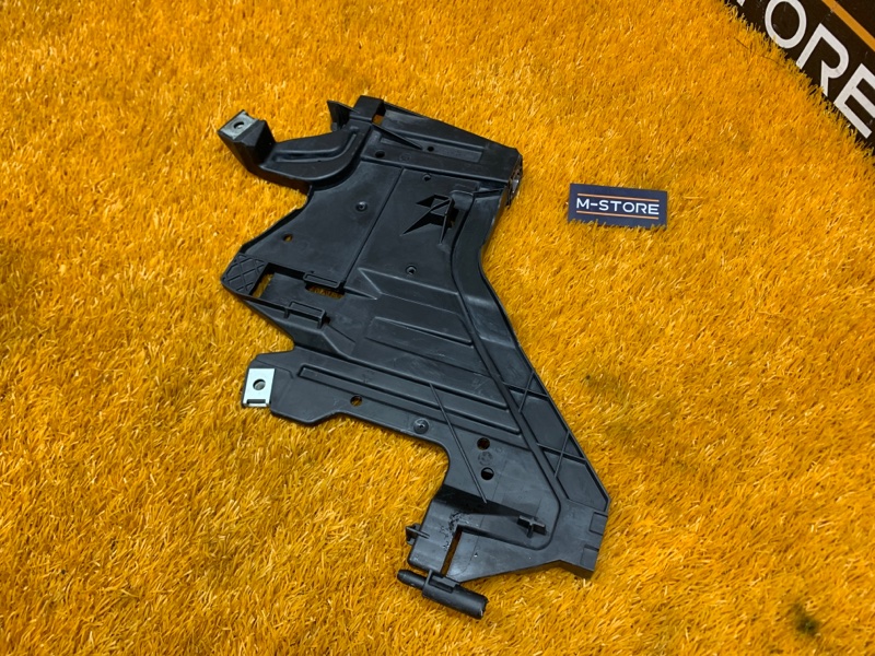 кронштейн фары, 800 рублей, Красноярск