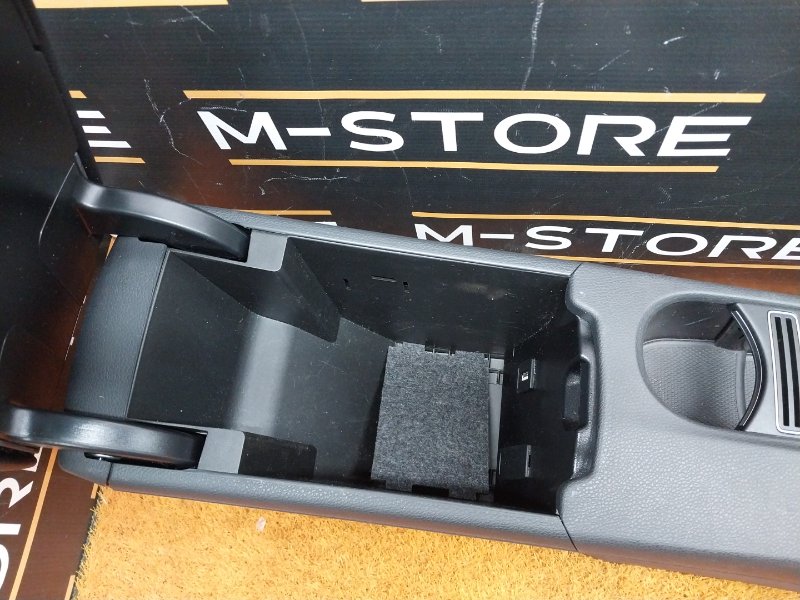 подлокотник, 6890 рублей, Красноярск