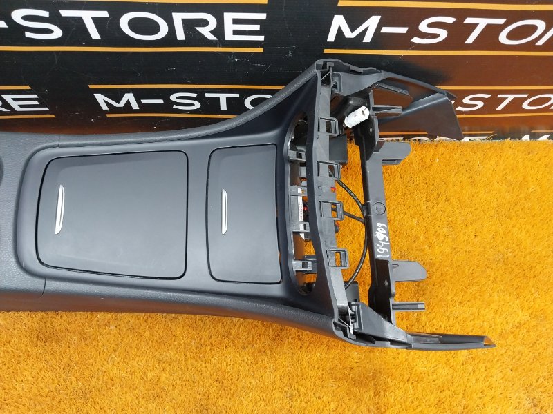 подлокотник, 6890 рублей, Красноярск