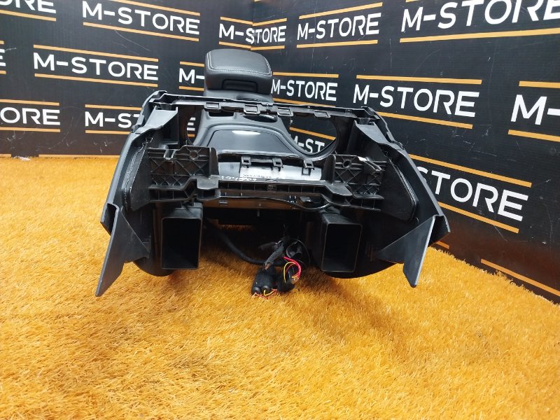 подлокотник, 6890 рублей, Красноярск