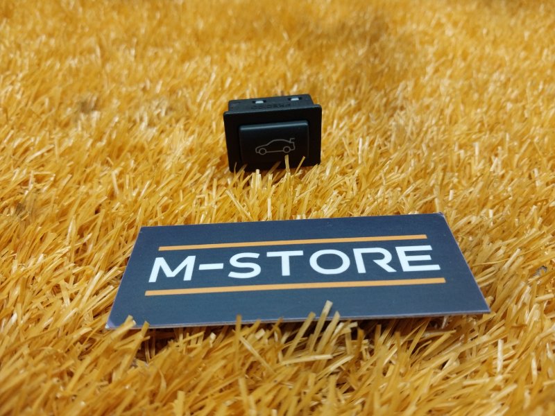 Кнопка открывания багажника, 500 рублей, Красноярск