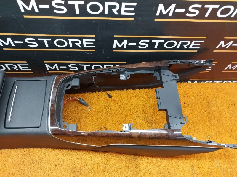 подлокотник, 4140 рублей, Красноярск