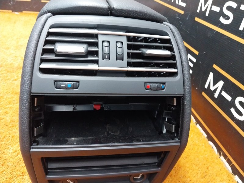 подлокотник, 6210 рублей, Красноярск