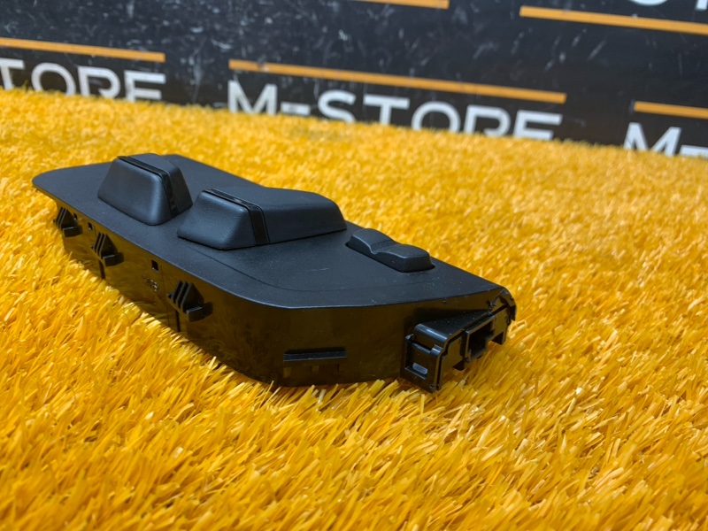 блок управления сиденьем, 2080 рублей, Красноярск