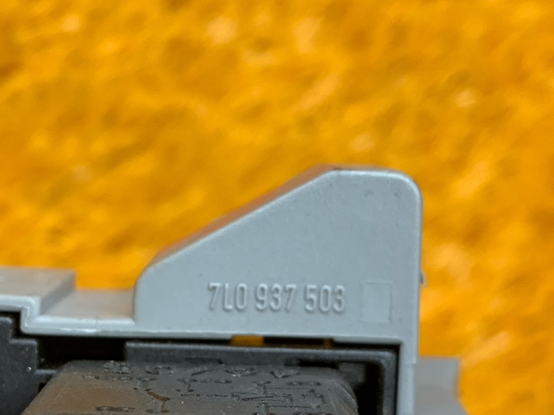 блок предохранителей, 500 рублей, Красноярск