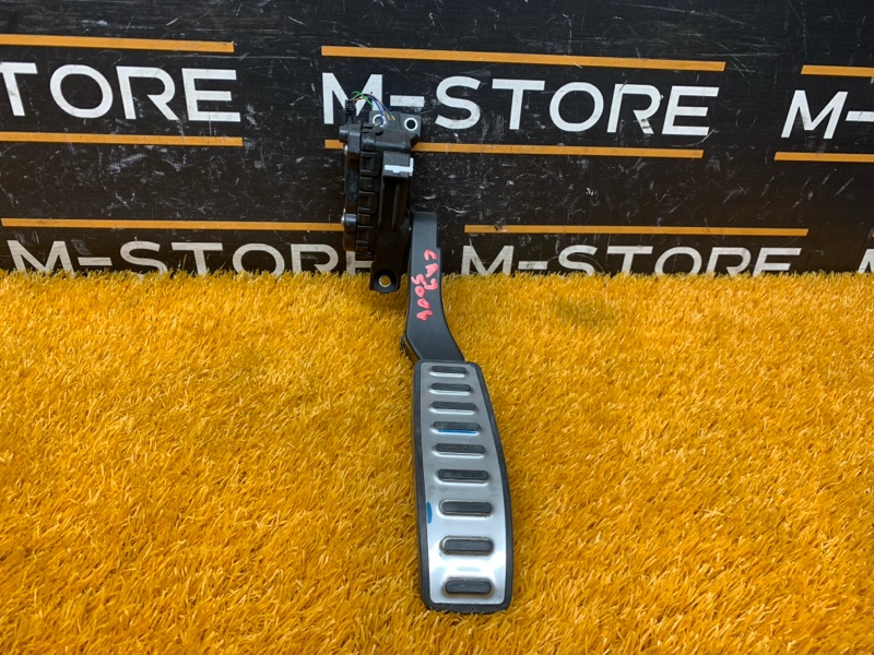 педаль газа, 500 рублей, Красноярск