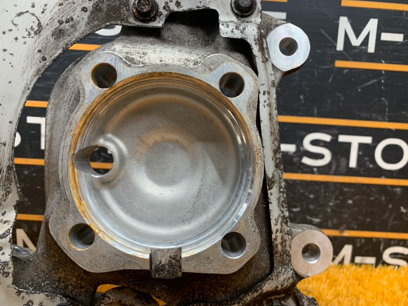 кулак поворотный, 1000 рублей, Красноярск