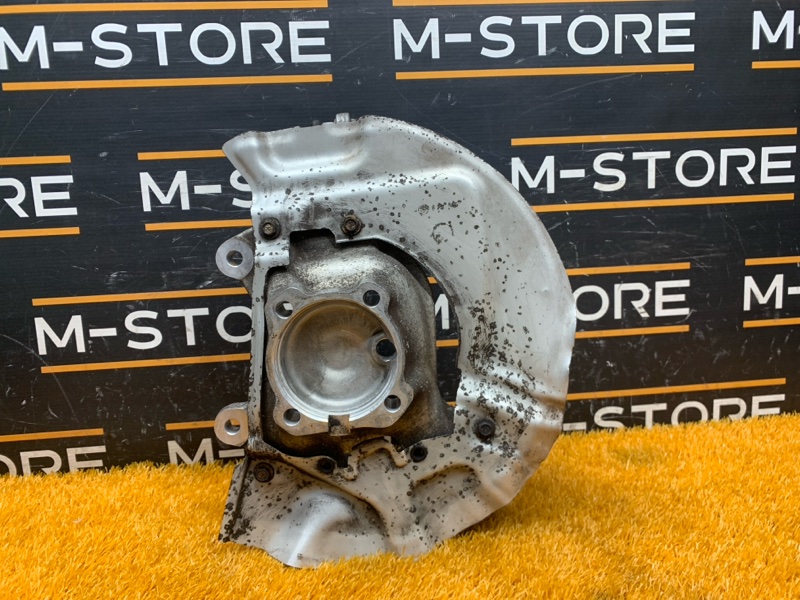 кулак поворотный, 1000 рублей, Красноярск