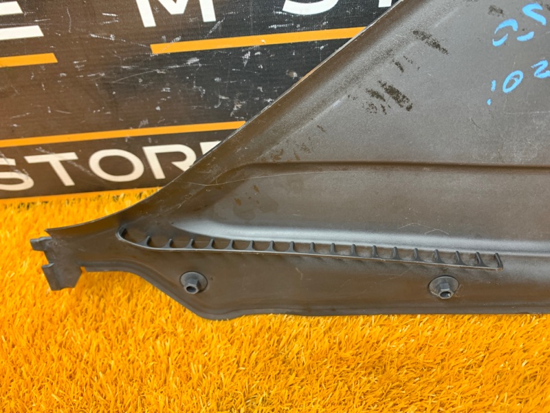 Водосток лобового стекла, 340 рублей, Красноярск