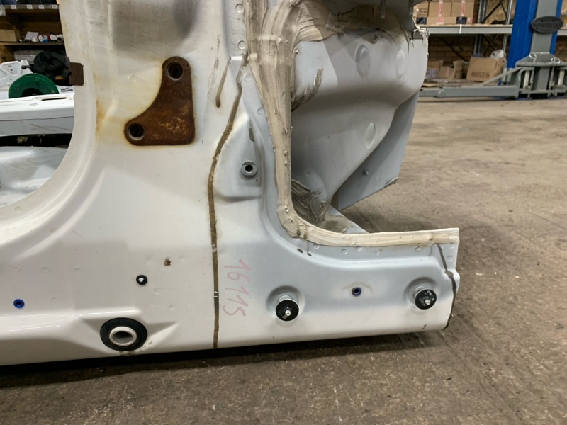 Порог кузовной, 3190 рублей, Красноярск