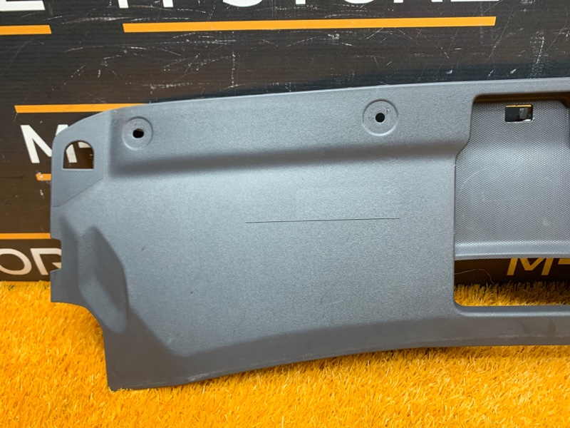 Накладка замка капота, 1290 рублей, Красноярск