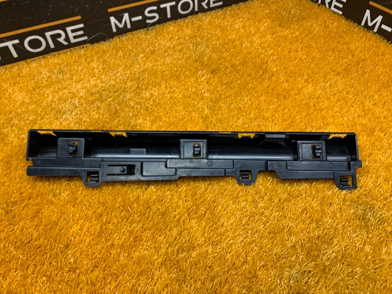 кронштейн порога, 360 рублей, Красноярск