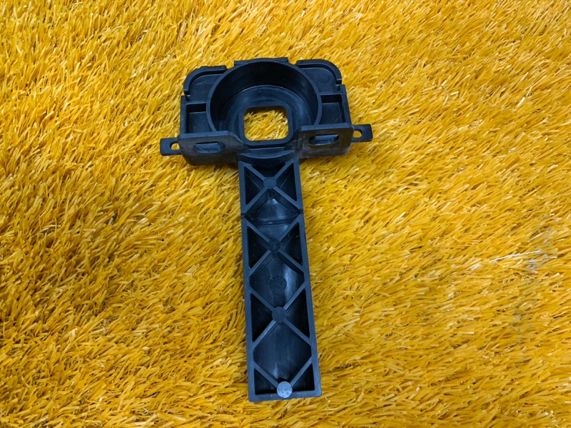 Кронштейн радиатора, 1220 рублей, Красноярск