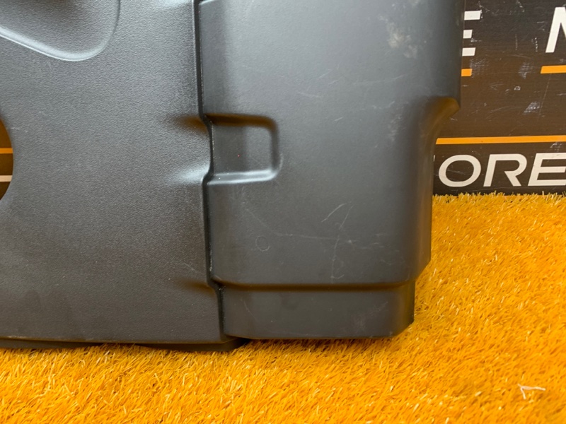 крышка двигателя, 2000 рублей, Красноярск