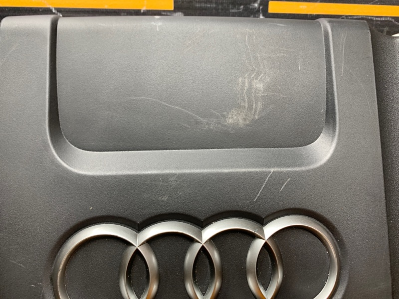 крышка двигателя, 2000 рублей, Красноярск