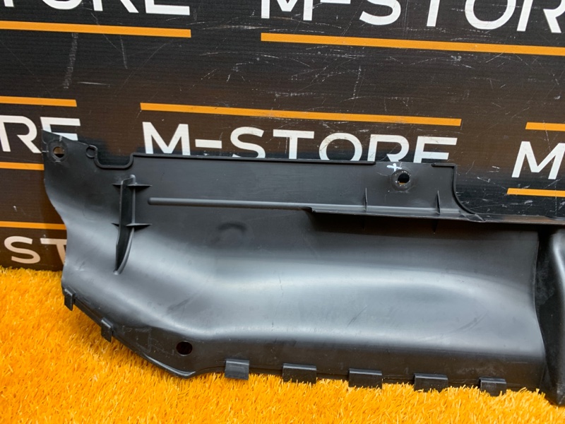 Накладка замка капота, 760 рублей, Красноярск