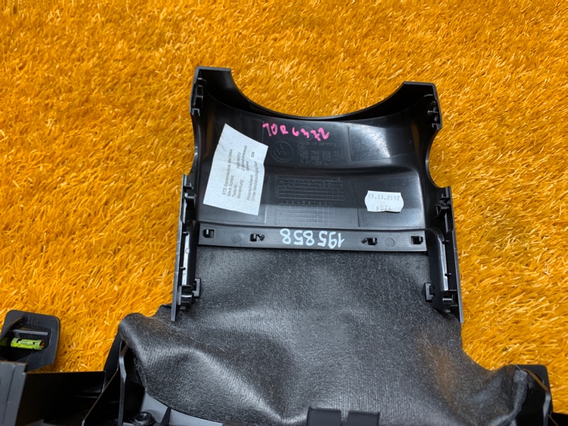 Кожух рулевой колонки, 930 рублей, Красноярск