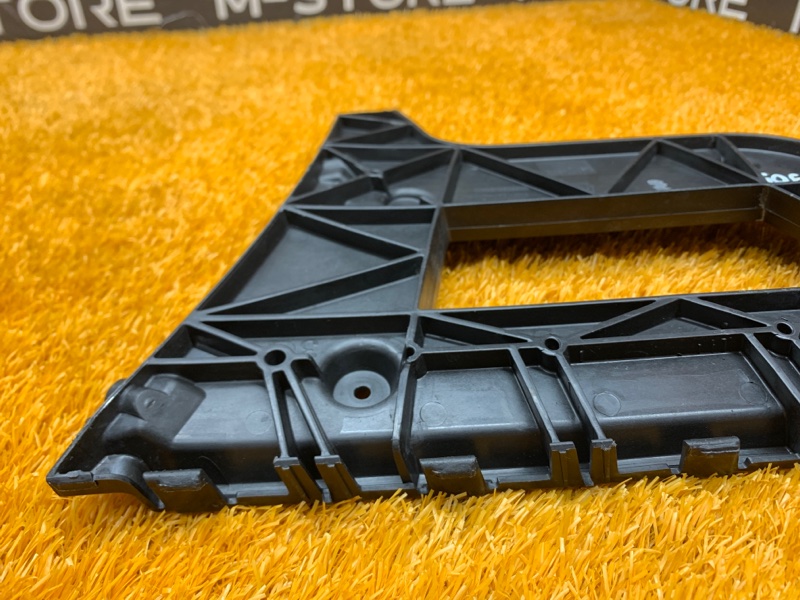 крепление бампера, 450 рублей, Красноярск