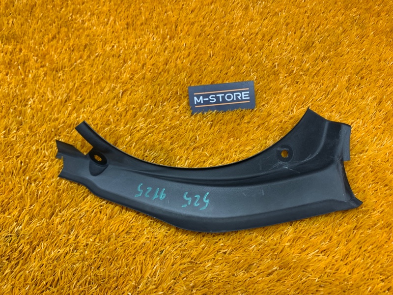 Водосток багажника, 300 рублей, Красноярск