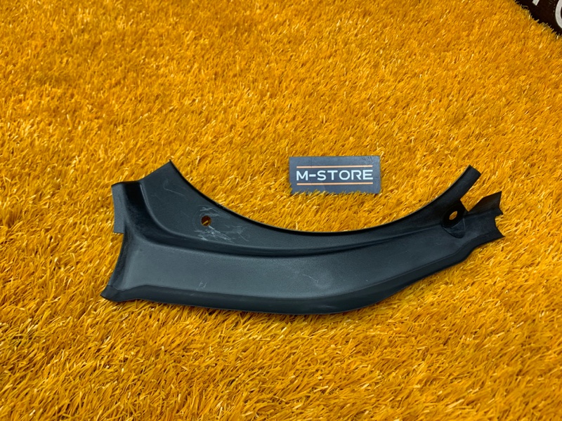 Водосток багажника, 300 рублей, Красноярск