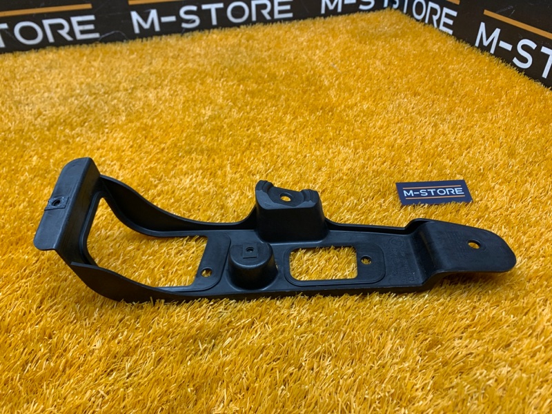 крепление бампера, 340 рублей, Красноярск