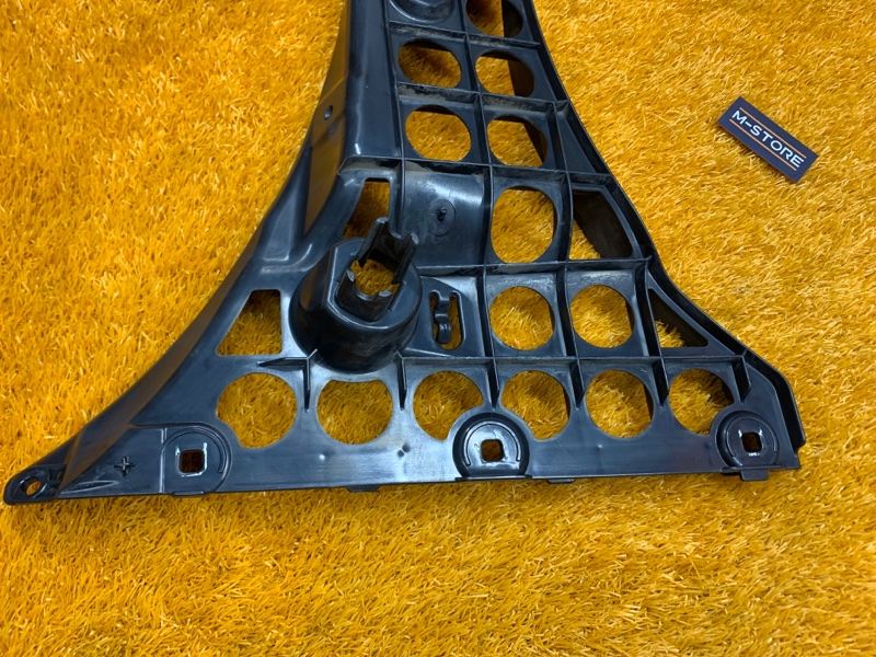 крепление бампера, 400 рублей, Красноярск