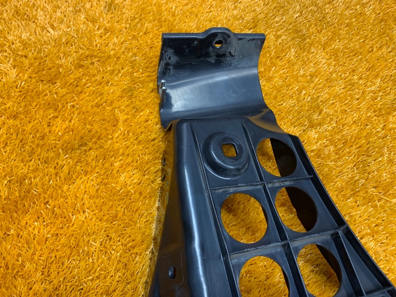 крепление бампера, 400 рублей, Красноярск